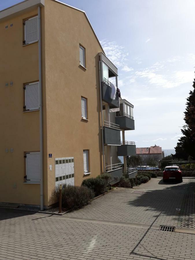 Apartments Puky Dreams Novalja Eksteriør bilde